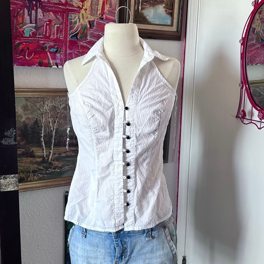 Charlotte Russe Vintage Y2k White Button Up Tank Top